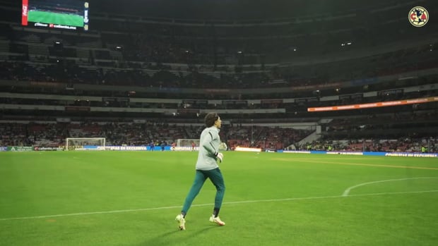 Behind the scenes: Clásico atmosphere at the Estadio Azteca